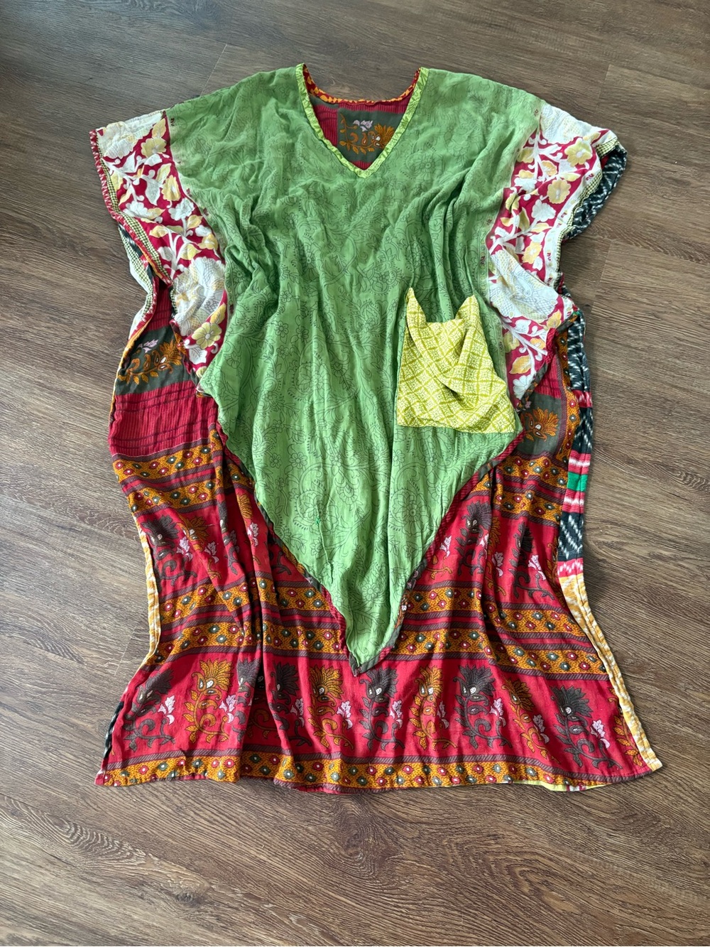 Kantha Bae Muumuu Boho Reversible Colourful Free Size Pocket on each Side